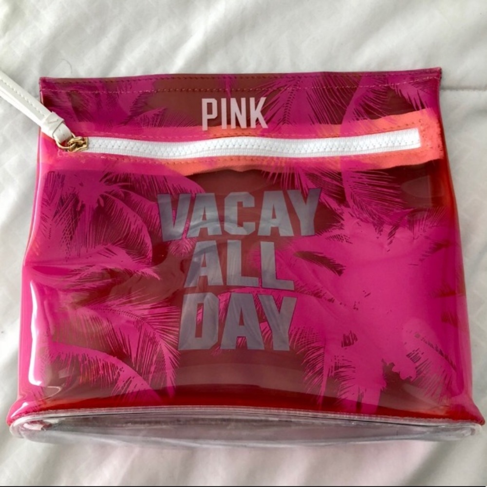 Victoria’s Secret Pink waterproof travel bag